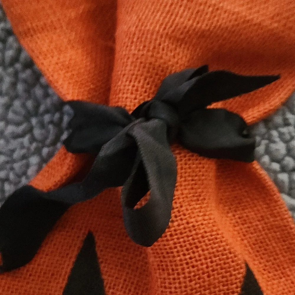 Burlap pumpkin gift bag